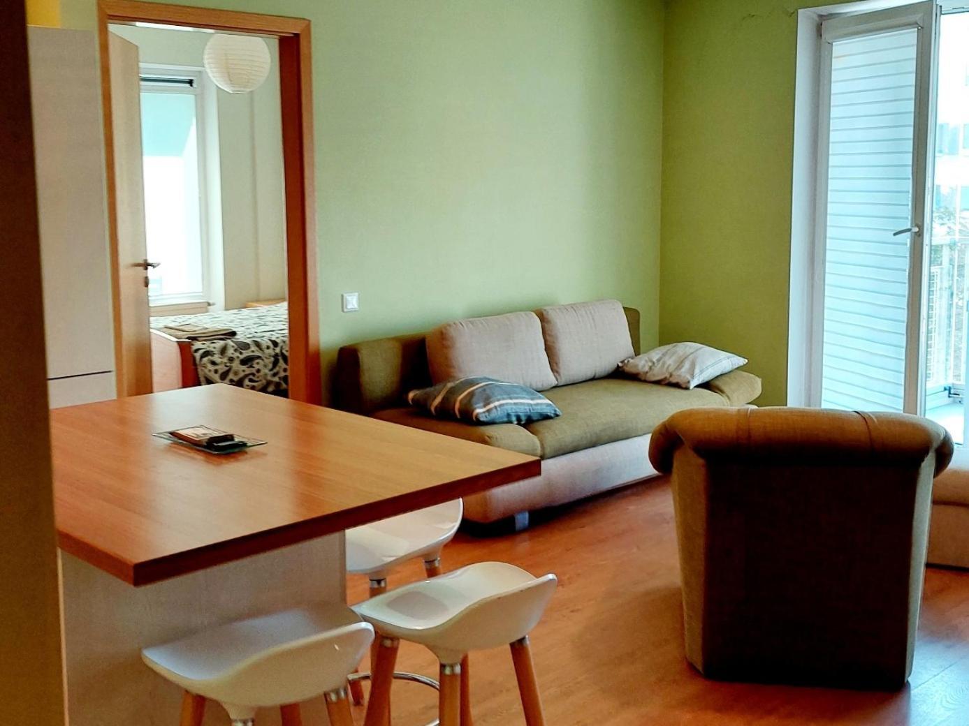 New Apartament Very Close To The City Centre Vilnius Luaran gambar