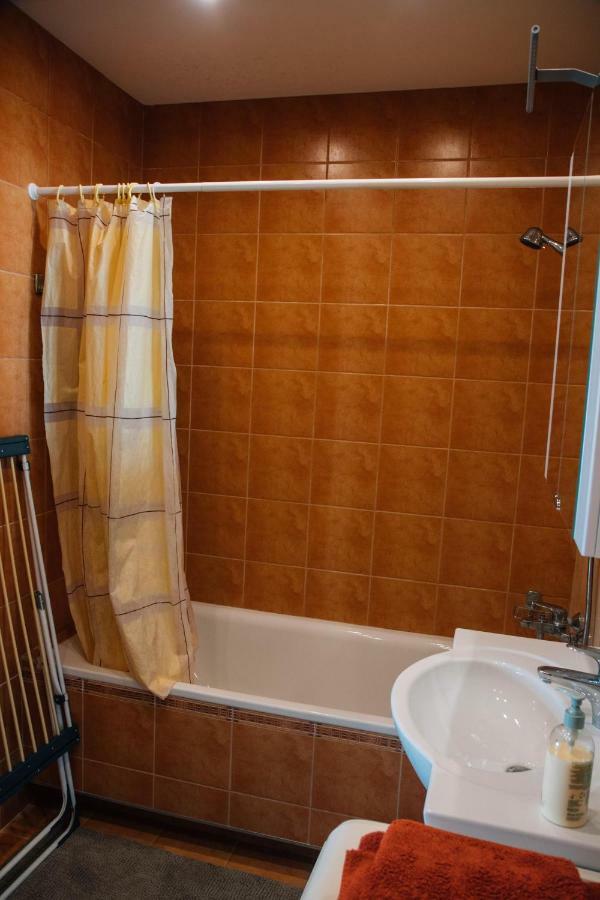 New Apartament Very Close To The City Centre Vilnius Luaran gambar